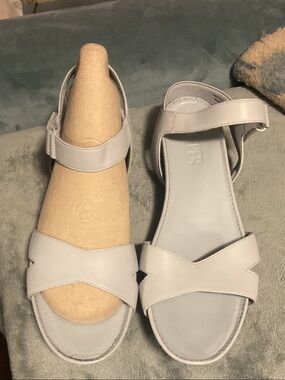 Camper Micro Women's Pale Gray Leather Ankle-Strap Sandals